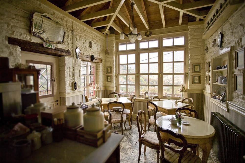 Art Deco Bed & Breakfast Acomodação com café da manhã Dikoryfo Exterior foto