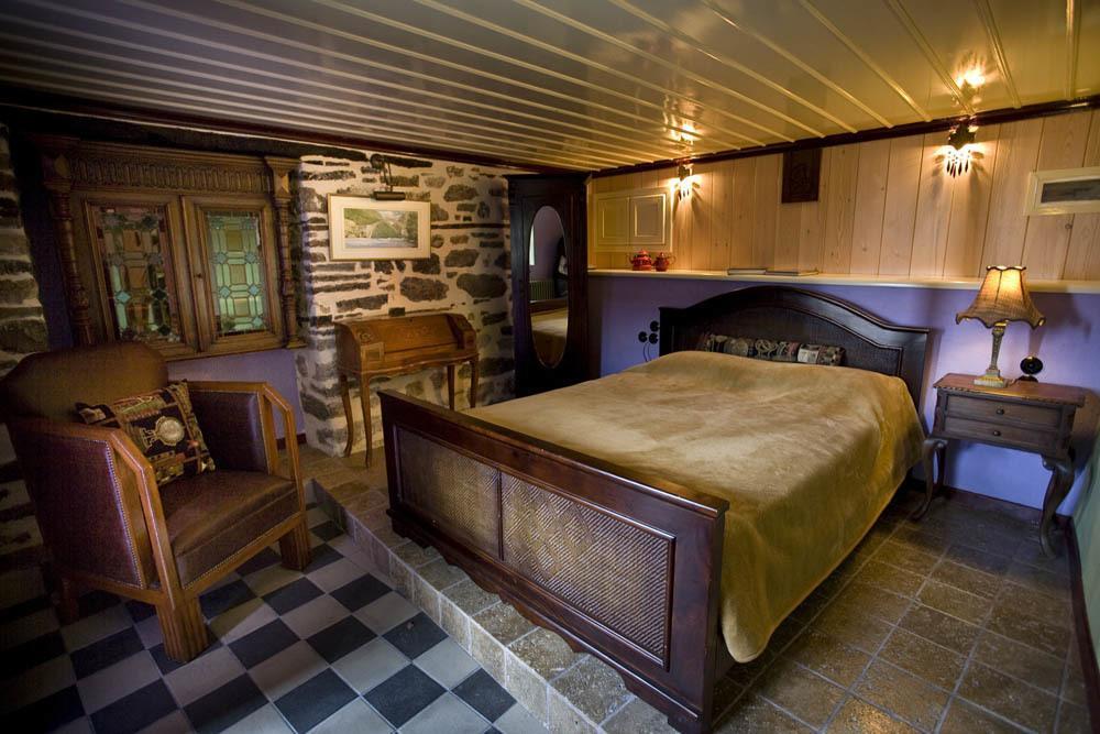 Art Deco Bed & Breakfast Acomodação com café da manhã Dikoryfo Quarto foto